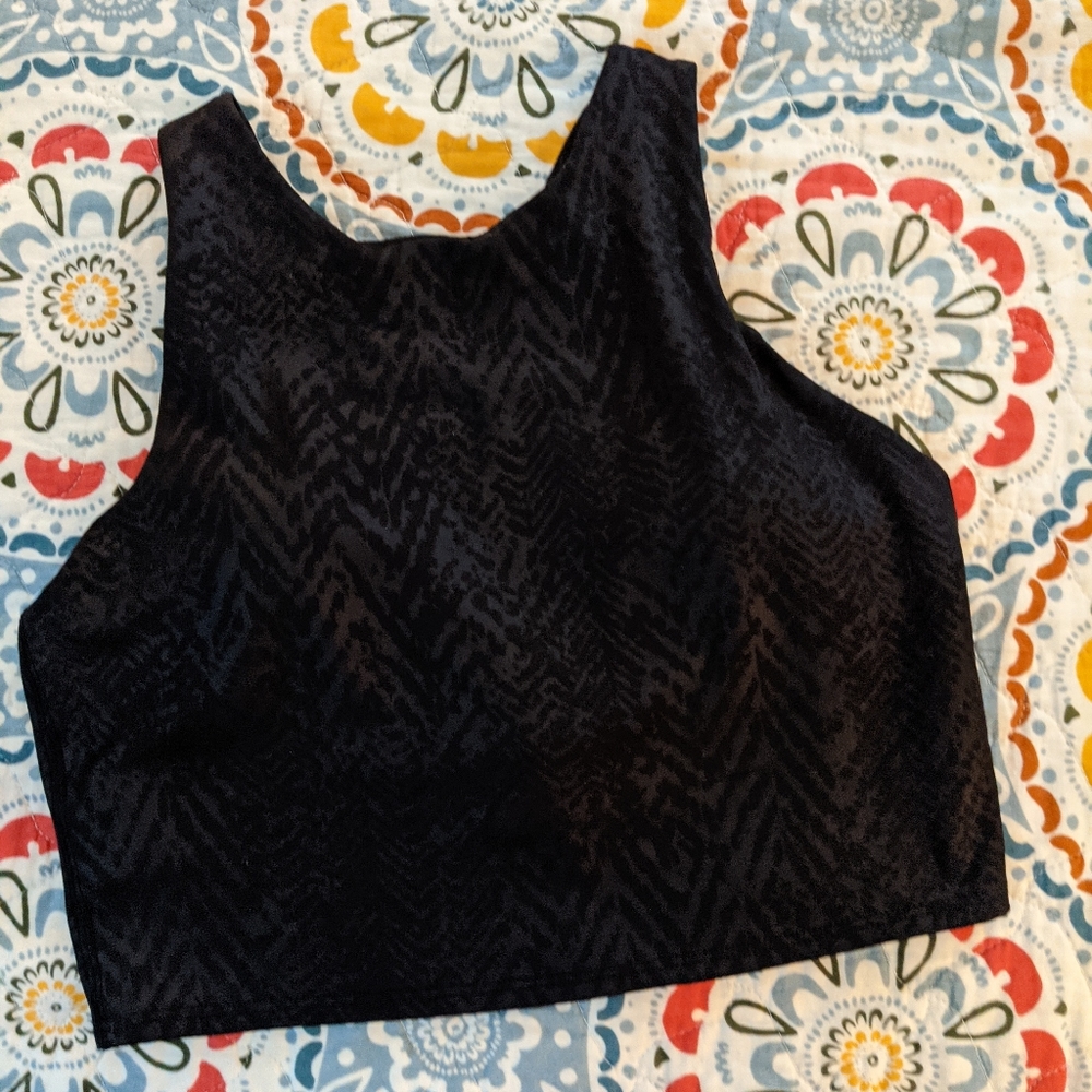 Athleta Conscious Crop A-C